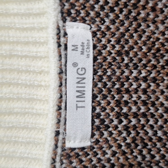 Vintage Timing v-neck crop sweater vest - M - off-white/brown/black houndstooth - Picture 2 of 6